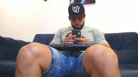 JakeSkye online show from May 19, 12:04 am
