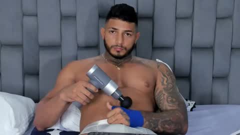 Snapshot of jaketayler10 chatting on February 28, 1:37 am my name is sebas If you come here dont hesitate to say hello Im a guy who really likes having conversations and having hot online show from February 28, 1:37 am