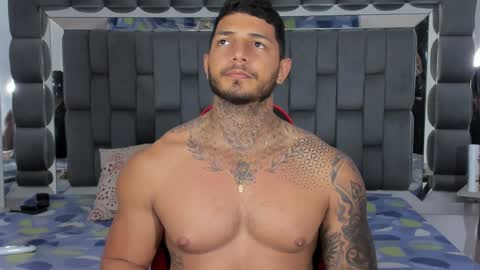 Snapshot of jaketayler10 chatting on January 25, 1:10 am my name is sebas If you come here dont hesitate to say hello Im a guy who really likes having conversations and having hot online show from January 25, 1:10 am