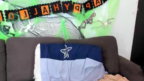 my name is sebas If you come here dont hesitate to say hello Im a guy who really likes having conversations and having hot online show from October 23, 7:50 pm