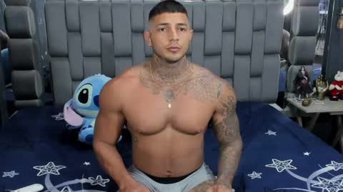 my name is sebas If you come here dont hesitate to say hello Im a guy who really likes having conversations and having hot online show from May 20, 9:32 pm