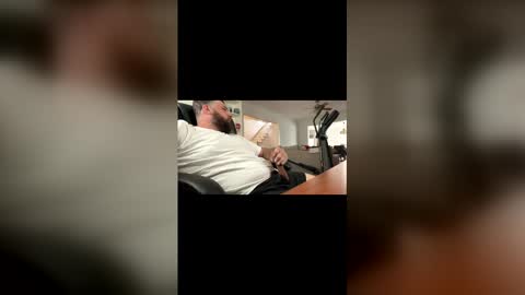 JakeWitDaSnake47 online show from April 25, 6:27 pm