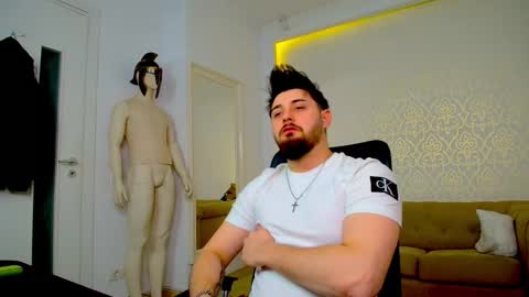 JalenPenn online show from March 17, 5:54 am