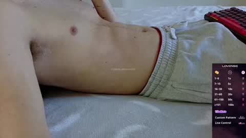 jalmecakkoo online show from October 18, 11:37 am