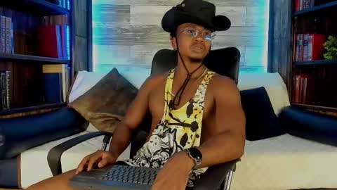 Snapshot of jamalmyst_ chatting on October 29, 4:04 am online show from October 29, 4:04 am