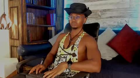   online show from November 6, 4:26 am