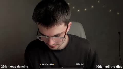 Snapshot of jame_flow chatting on March 2, 11:17 pm Hey there Im Jame online show from March 2, 11:17 pm