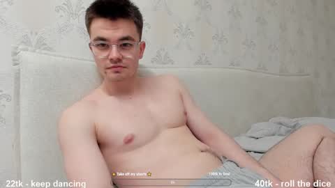 Snapshot of jame_flow chatting on February 15, 8:45 pm Hey there Im Jame online show from February 15, 8:45 pm