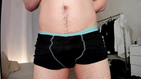 Hey there Im Jame online show from April 21, 1:42 am