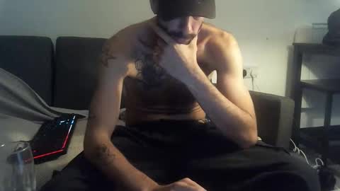 james_blade21 online show from September 26, 12:52 am