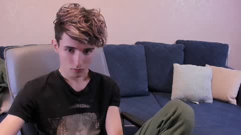 James online show from December 9, 7:35 pm