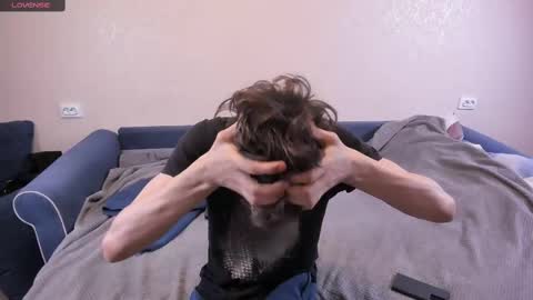 James online show from February 13, 7:42 pm