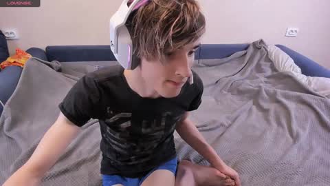 James online show from December 19, 9:49 pm