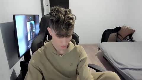 James online show from February 6, 7:33 pm