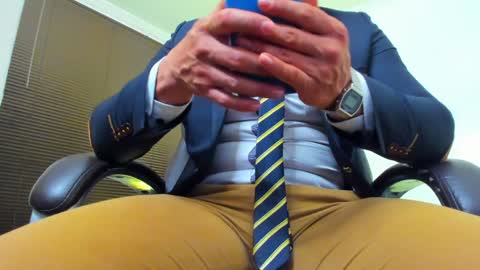 Snapshot of james_thick1 chatting on January 11, 9:46 pm James online show from January 11, 9:46 pm