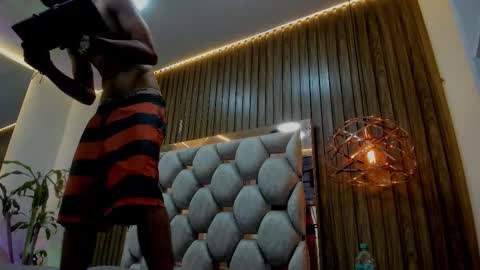 James Walsh online show from February 4, 8:15 pm