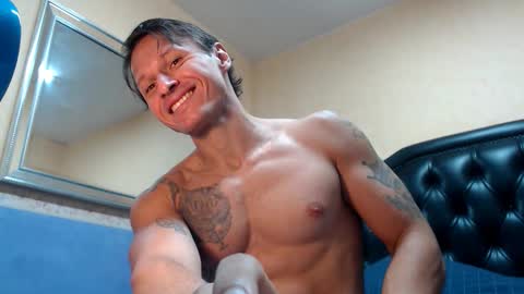 jamesmateo_ online show from September 14, 11:40 pm
