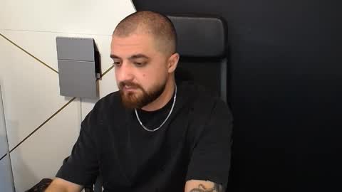 Snapshot of jamesmyersx chatting on October 15, 6:32 am JamesMyers online show from October 15, 6:32 am