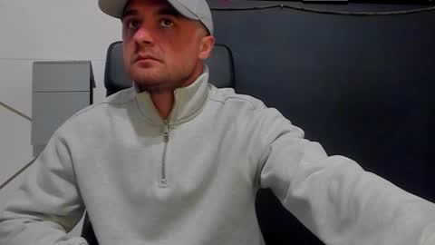JamesMyers online show from May 13, 3:36 am