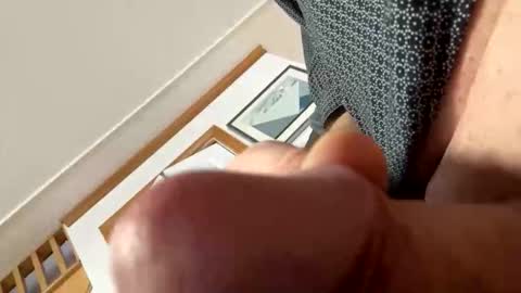 jamesquebec1991 online show from November 21, 3:55 pm