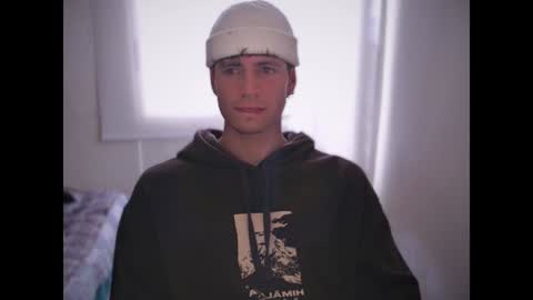 Snapshot of jamesss____ chatting on January 21, 3:06 pm jamesss____ online show from January 21, 3:06 pm