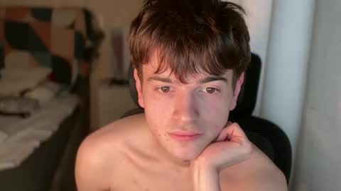 jamesstar4 online show from April 23, 12:20 pm