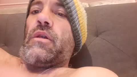 jamie198307 online show from April 9, 11:22 pm