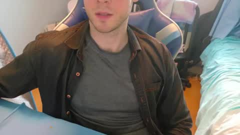 Snapshot of jamie_lad chatting on February 21, 11:01 am Jamie online show from February 21, 11:01 am