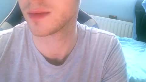 Snapshot of jamie_lad chatting on December 11, 11:32 am Jamie online show from December 11, 11:32 am