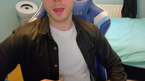 Snapshot of jamie_lad chatting on January 22, 11:34 am Jamie online show from January 22, 11:34 am