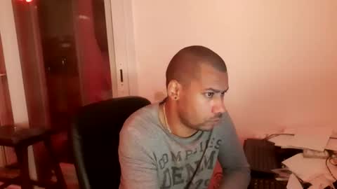 Snapshot of jamielonnas chatting on October 13, 4:02 pm Jamie Lonnas online show from October 13, 4:02 pm