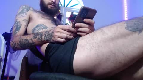 Jammes. online show from November 7, 1:58 pm