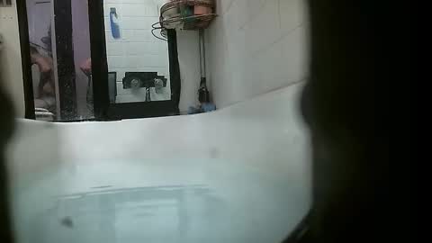 Snapshot of jamwarnerone chatting on October 20, 2:15 am Bootyshows online show from October 20, 2:15 am