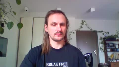 Snapshot of jankujan chatting on March 3, 10:23 am jankujan online show from March 3, 10:23 am
