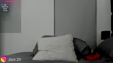 Snapshot of jaor_owens01 chatting on October 15, 1:35 am Jaor Owens online show from October 15, 1:35 am