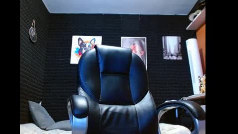 jarod online show from May 21, 7:51 pm