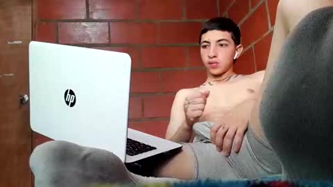 Snapshot of jason_bless1 chatting on October 29, 10:13 pm JASON BLESS1 online show from October 29, 10:13 pm