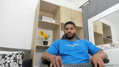 Snapshot of jason_fenix chatting on September 12, 8:42 pm Jason online show from September 12, 8:42 pm