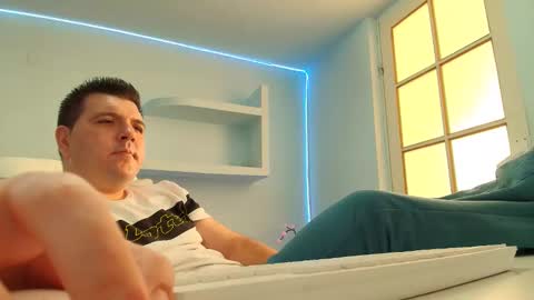 Snapshot of jasonjacks8 chatting on November 2, 7:12 am JasonJacks online show from November 2, 7:12 am