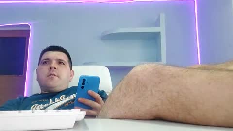 Snapshot of jasonjacks8 chatting on September 20, 11:32 am JasonJacks online show from September 20, 11:32 am