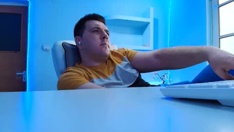 JasonJacks online show from April 25, 1:25 pm