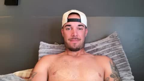 jasonm1997 online show from October 31, 8:01 pm