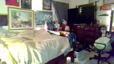 jj online show from March 18, 12:46 am