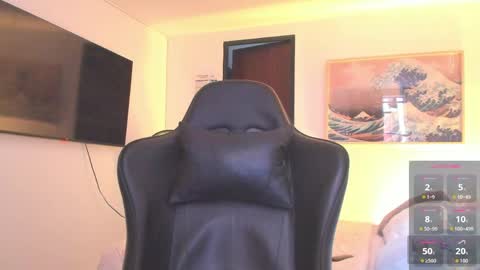 JBrooksXx online show from April 14, 7:02 pm