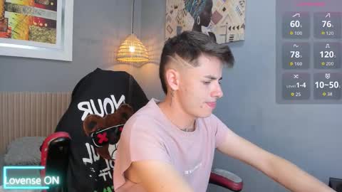 jasperjohnson online show from November 27, 3:10 am