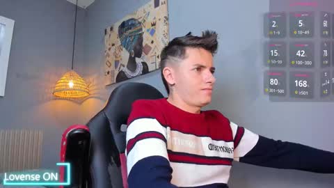 jasperjohnson online show from December 3, 3:01 am