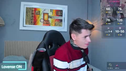 jasperjohnson online show from November 20, 3:17 am