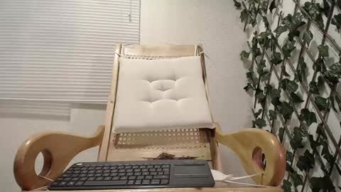 Snapshot of jasson_king01 chatting on February 20, 2:18 am JKing online show from February 20, 2:18 am