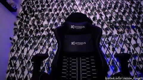Snapshot of jasson_king01 chatting on September 22, 10:26 am JKing online show from September 22, 10:26 am