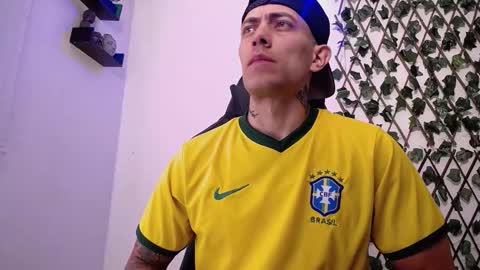 JKing  online show from February 24, 3:46 pm